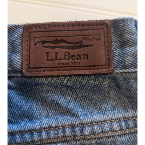 L.L.Bean Men's 38x29 (Peg 38x30) Classic Fit Blue Denim Jeans - Picture 3 of 9